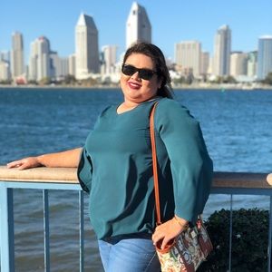 Meet your Posher, Briana